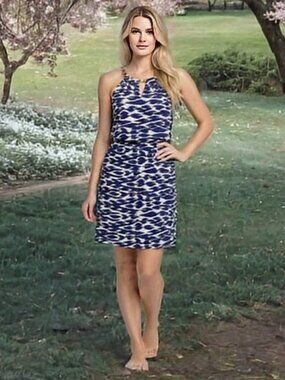 NWT Laundry by Shelli Segal Los Angeles Sleeveless Dress with Chain Neckline
